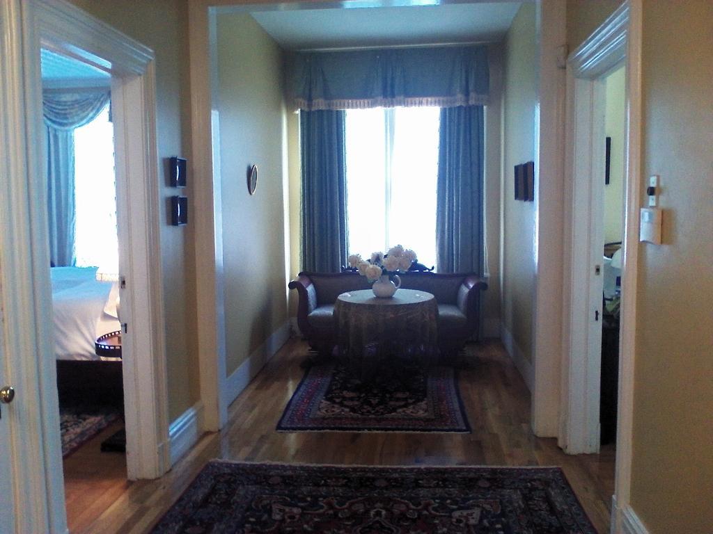 A Kingston Bed & Breakfast Dış mekan fotoğraf