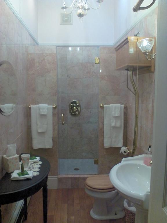 A Kingston Bed & Breakfast Dış mekan fotoğraf